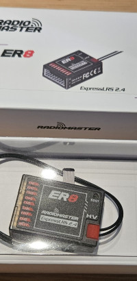radiomaster er8 receiver  