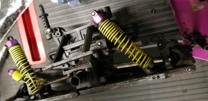 himoto viper   suspension and diff assembly