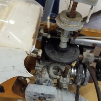 micro mold lark 2 25   engine before cleanup
