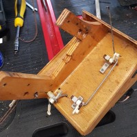 micro mold lark 2 25   throttle linkage
